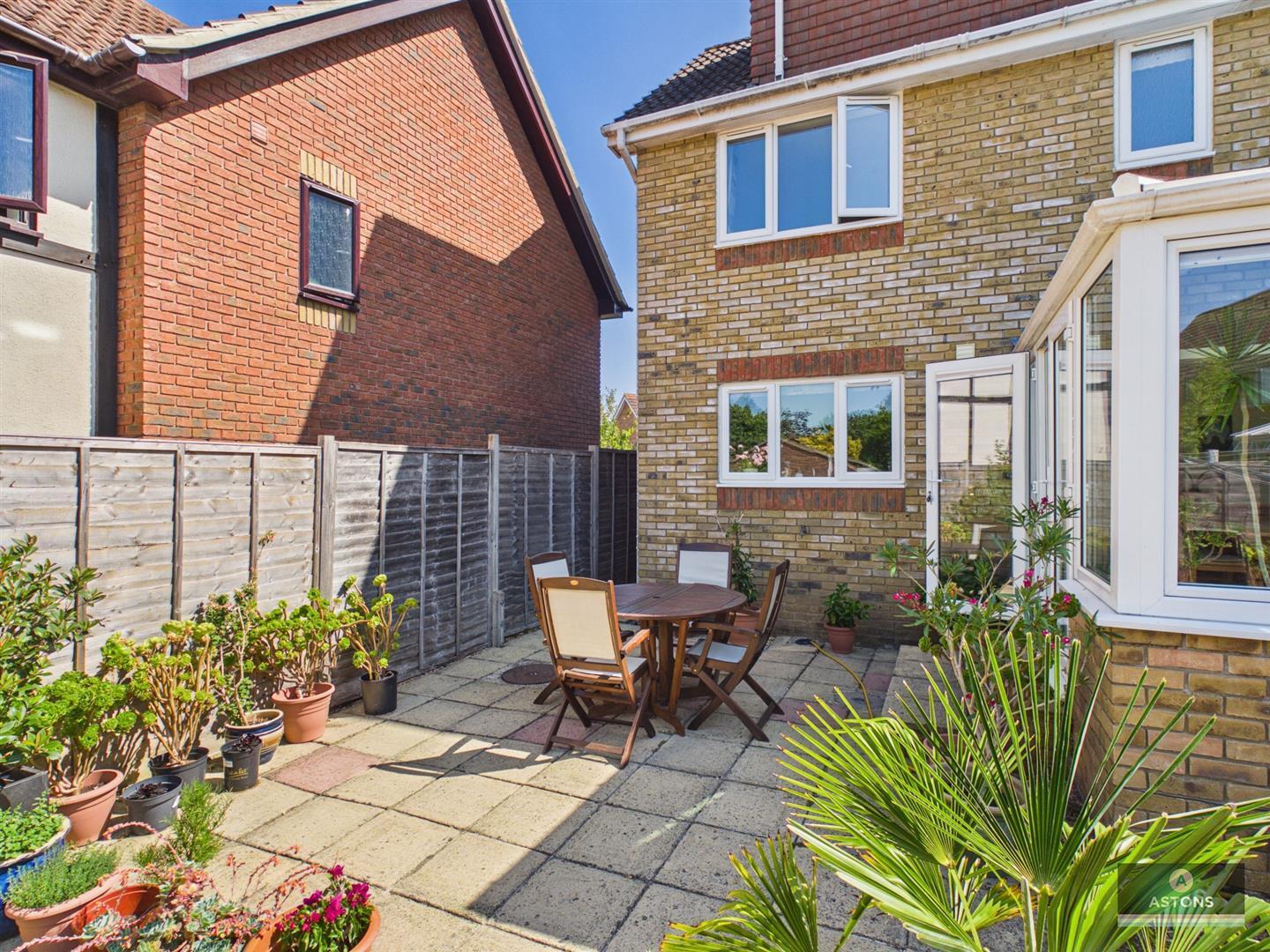 Moorland Road, Maidenbower Image 32