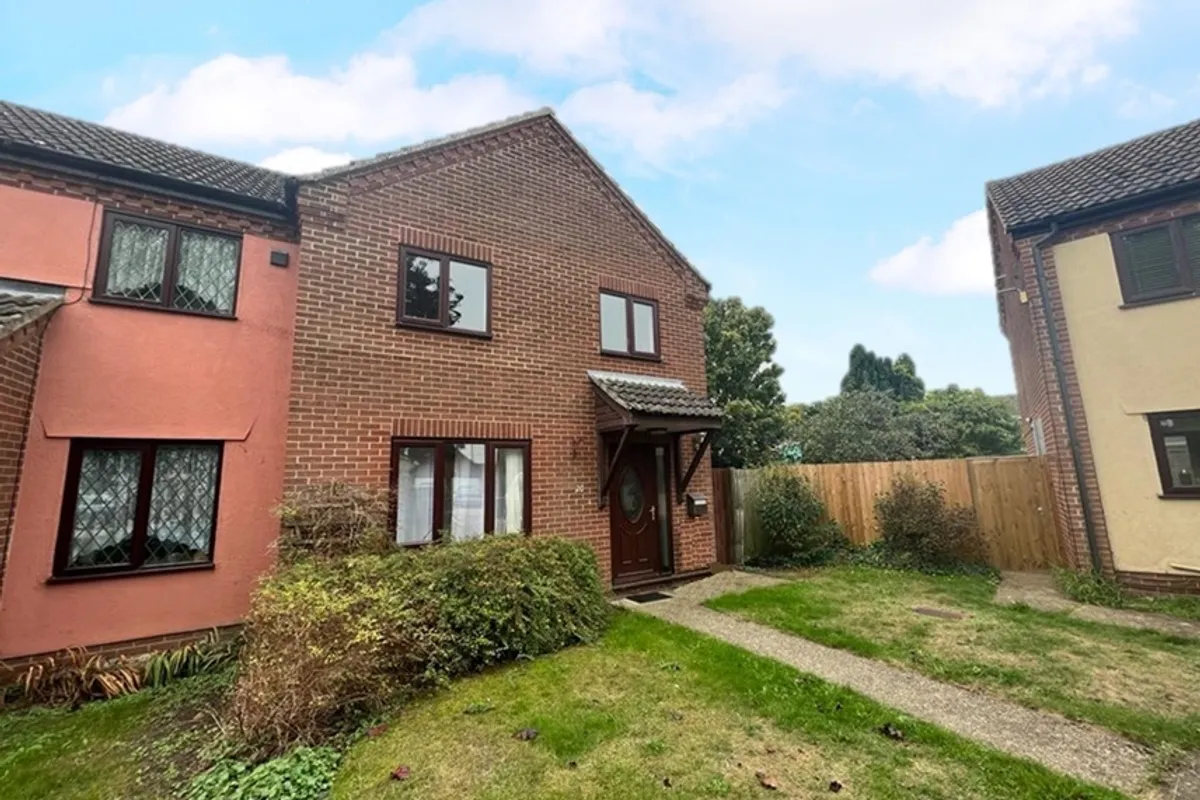 Oak Drive, Beck Row, BURY ST. EDMUNDS