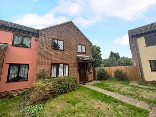 Oak Drive, Beck Row, BURY ST. EDMUNDSphoto
