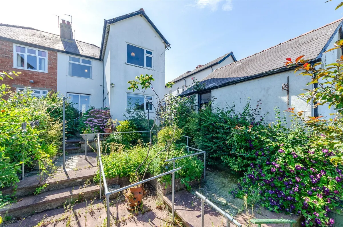 St. Davids Road, Caernarfon, Gwynedd, LL55