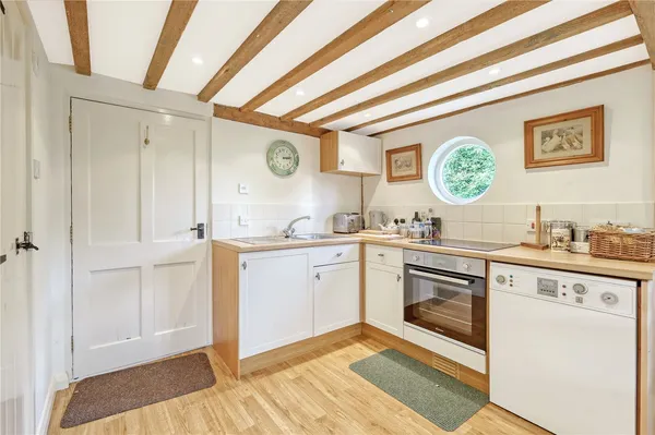 Lamb Lane, Sible Hedingham, CO9 photo 29