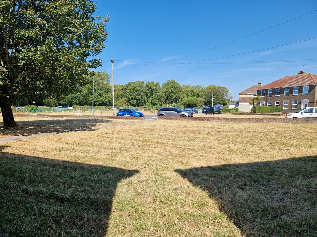WOODLAND AVENUE, PORTHCAWL, CF36 5HT