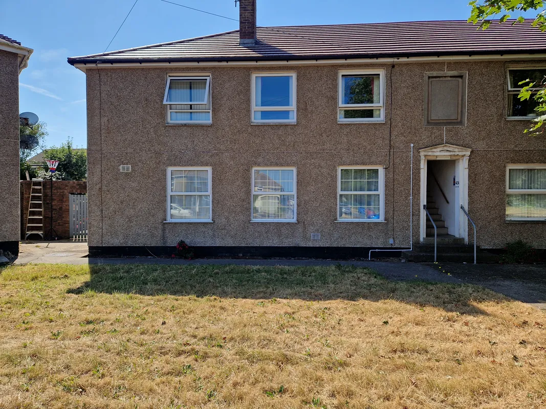 WOODLAND AVENUE, PORTHCAWL, CF36 5HT