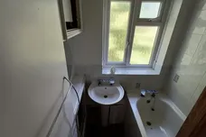 Newington Green Road, LONDON