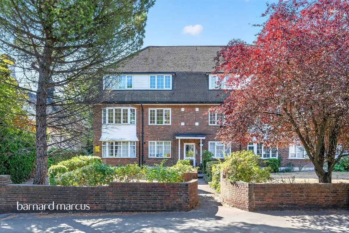 Mulgrave Road, Sutton