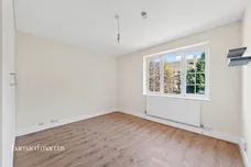 Mulgrave Road, Sutton