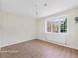 Mulgrave Road, Sutton thumb 3