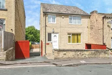 Brooke Street, Rastrick, Brighouse