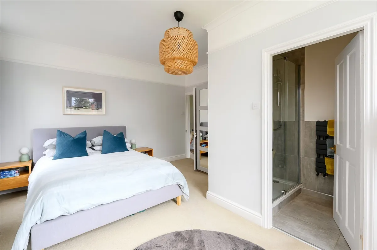 Langwith Avenue, Collingham, LS22