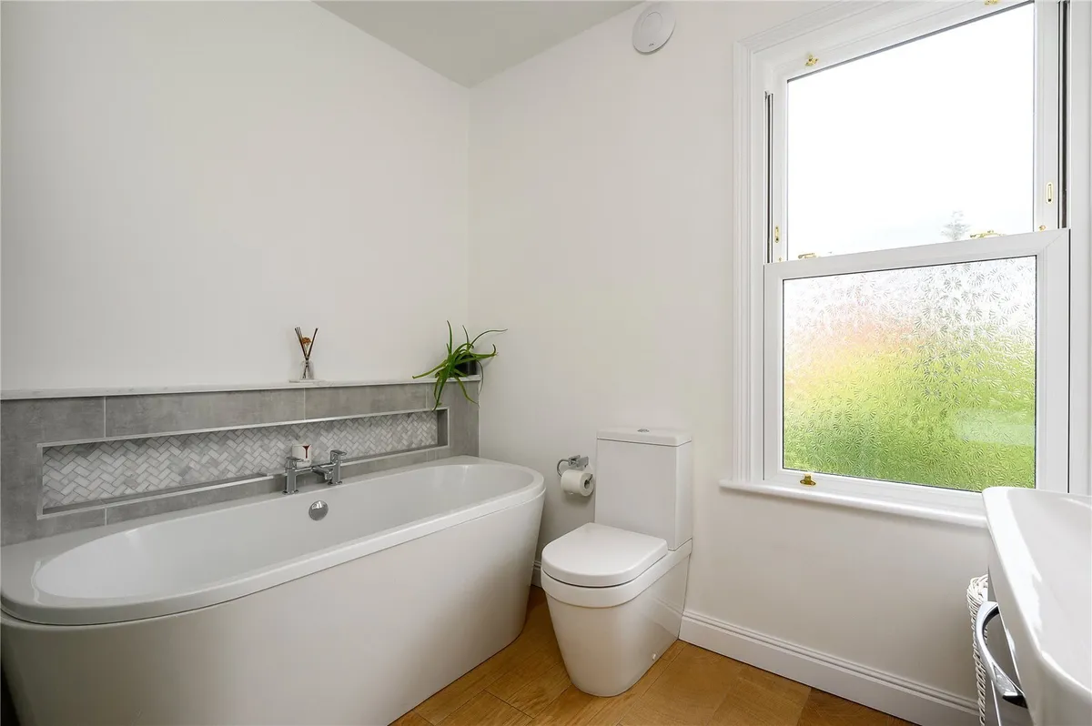 Langwith Avenue, Collingham, LS22