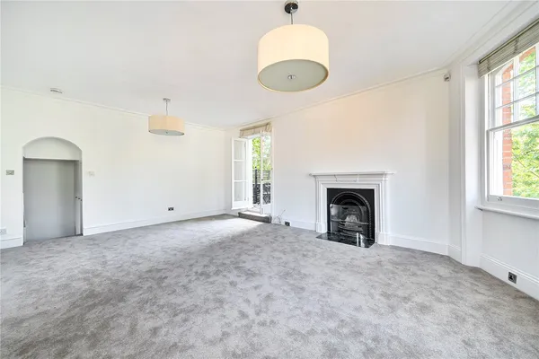 Mornington Avenue, London, W14