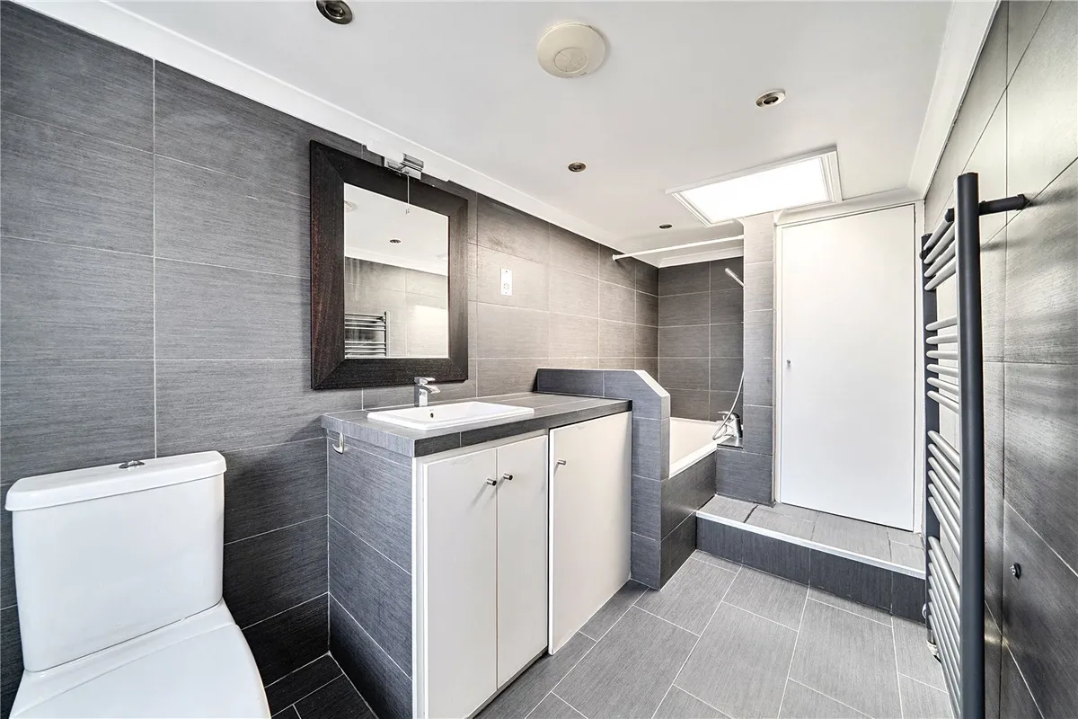 Mornington Avenue, London, W14