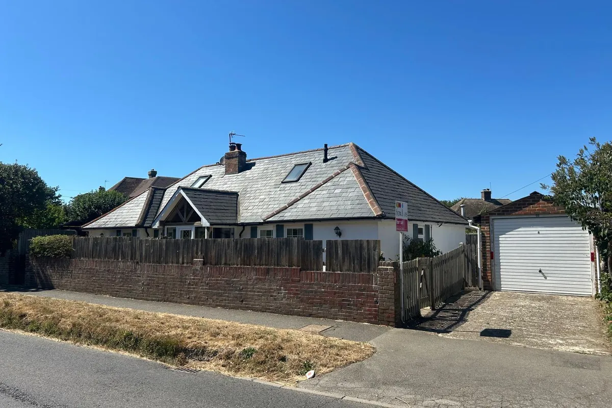 Peartree Lane, Bexhill-On-Sea