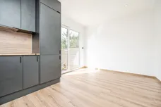 Laburnum Road, Dudley