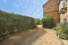 Pearce Manor, Chelmsford