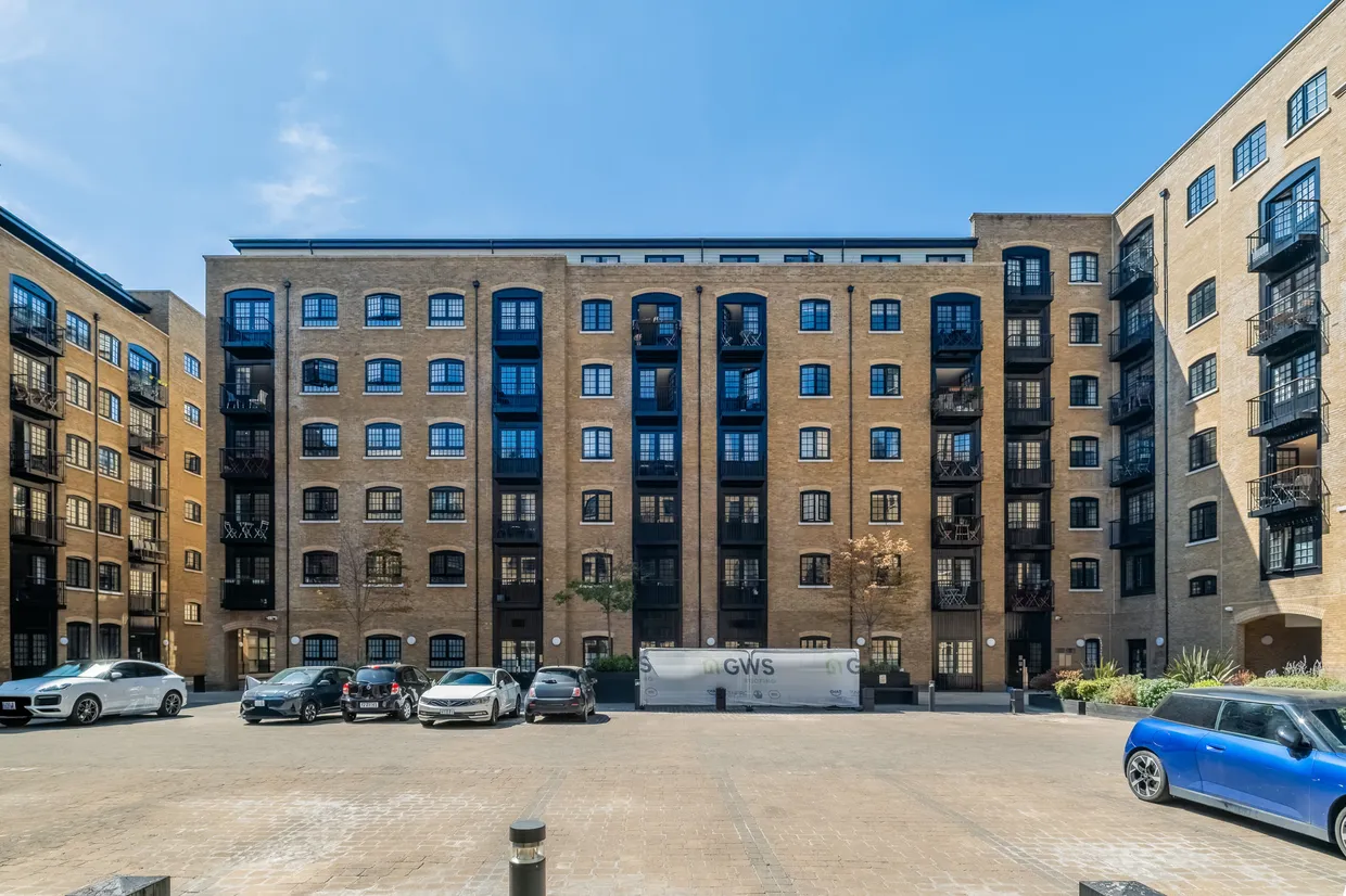 Cayenne Court, London, SE1 photo 12