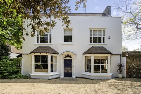 Southwick Street, Brighton, BN42