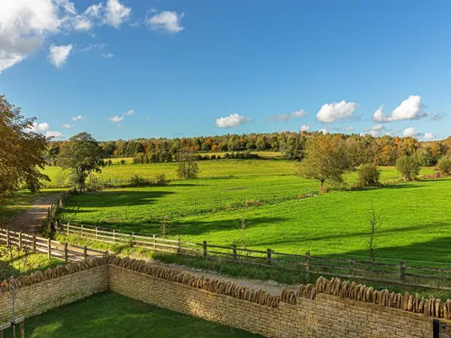 Willowside Grange, Withington, Cheltenhamphoto