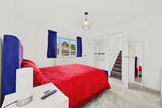 Berrydale, Northampton