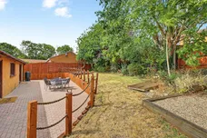 Berrydale, Northampton