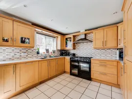 Rigel Close, Swindon thumb 2