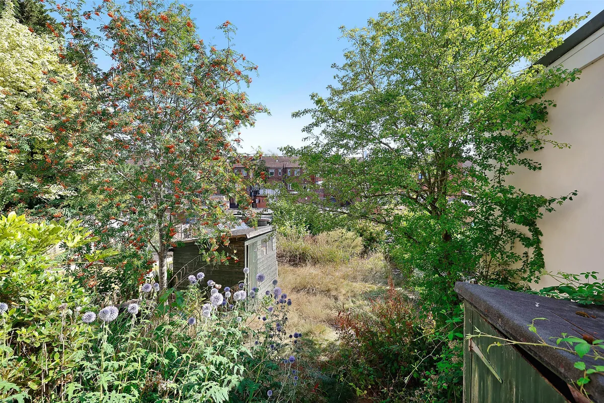 Johnsdale, Oxted, Surrey, RH8