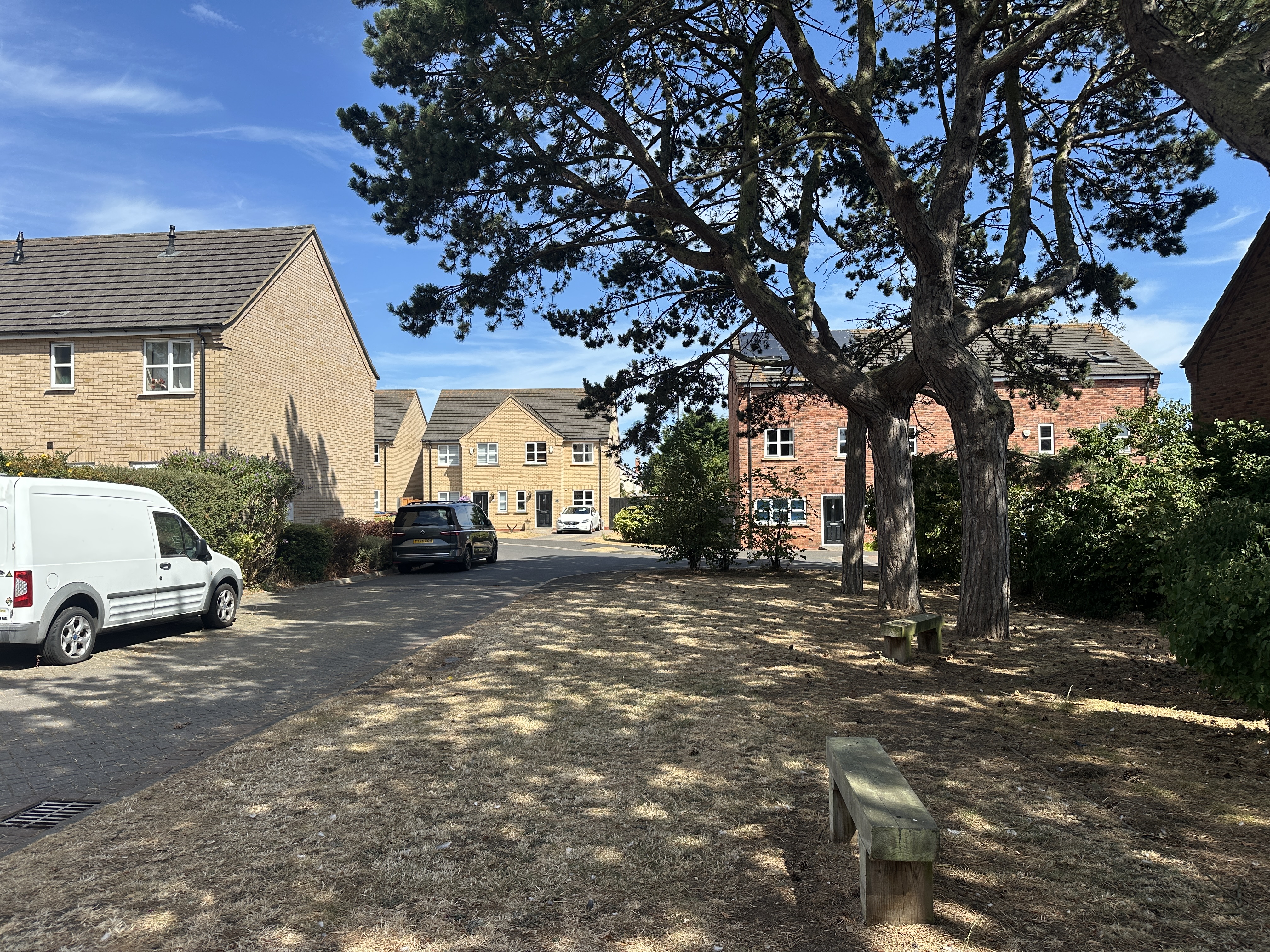 Pine Walk, Cleethorpes, DN35 8BP Image 2
