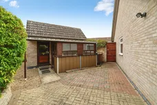 Pursehouse Way, Diss