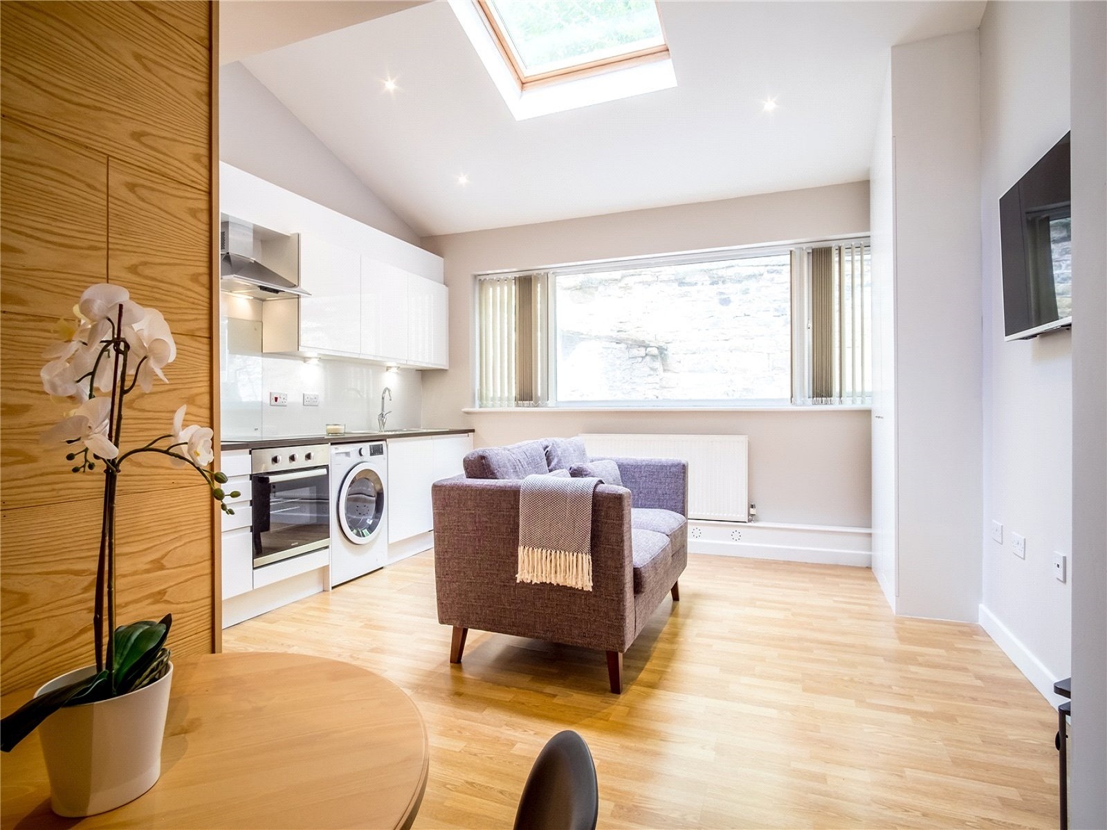 52 Bankfield Road, Huddersfield, HD1 Image 3