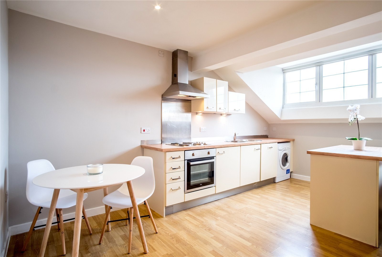 52 Bankfield Road, Huddersfield, HD1 Image 8