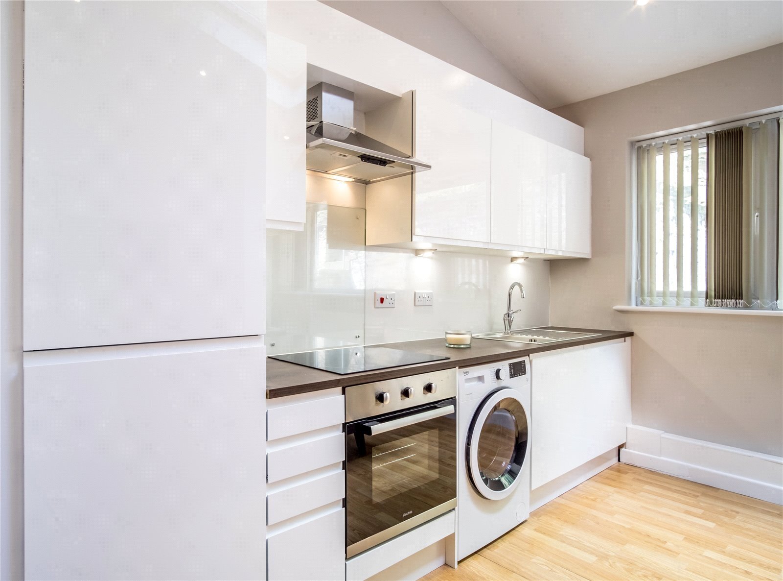 52 Bankfield Road, Huddersfield, HD1 Image 13
