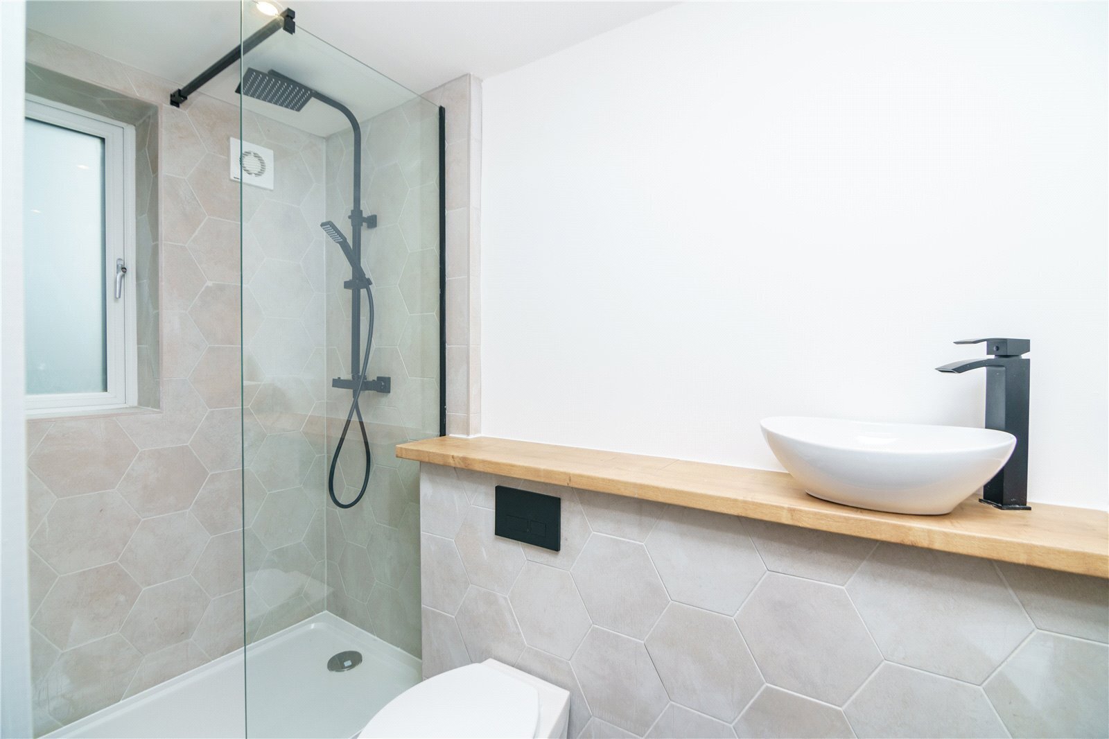 30 Malvern Road, Huddersfield, HD4 Image 21