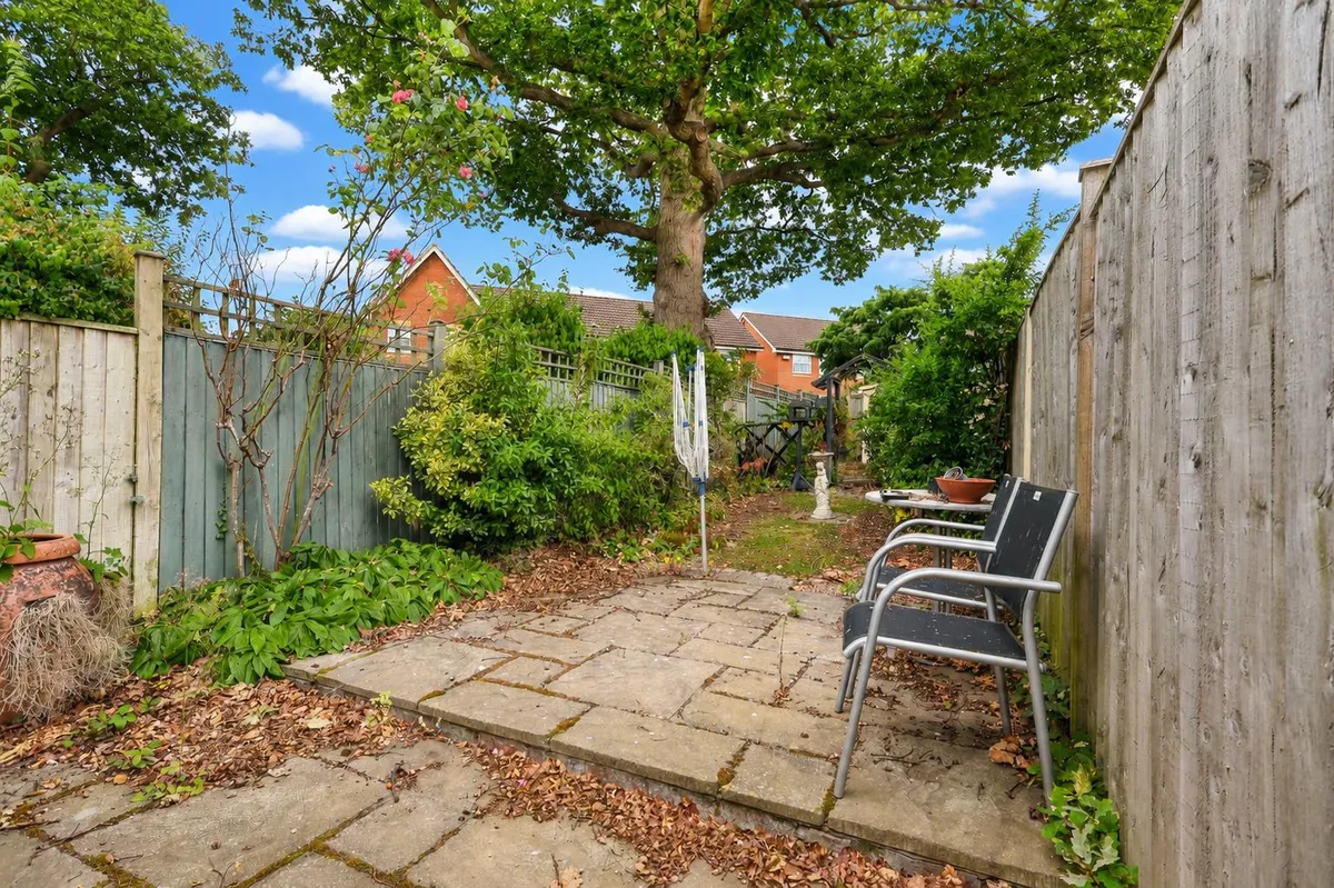 Poets Chase, Gadebridge, Hemel Hempstead, Hertfordshire, HP1 3RN