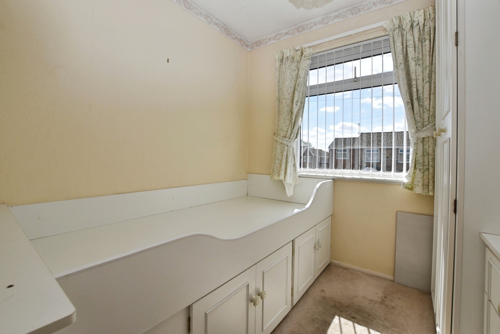 Bromwich Road, Hull Image 7