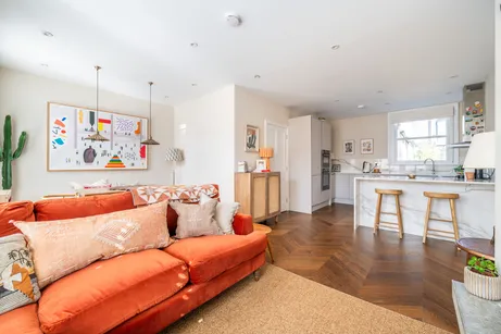 Wardo Avenue, London, SW6