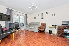 Thurloe Walk, Grays