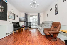 Thurloe Walk, Grays