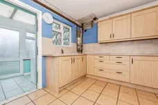 Thurloe Walk, Grays