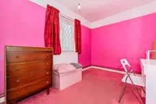 Thurloe Walk, Grays