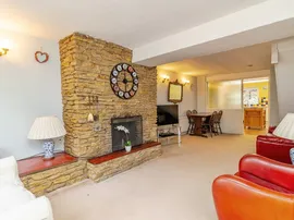 Crow Lane, Husborne Crawley, Bedford thumb 2