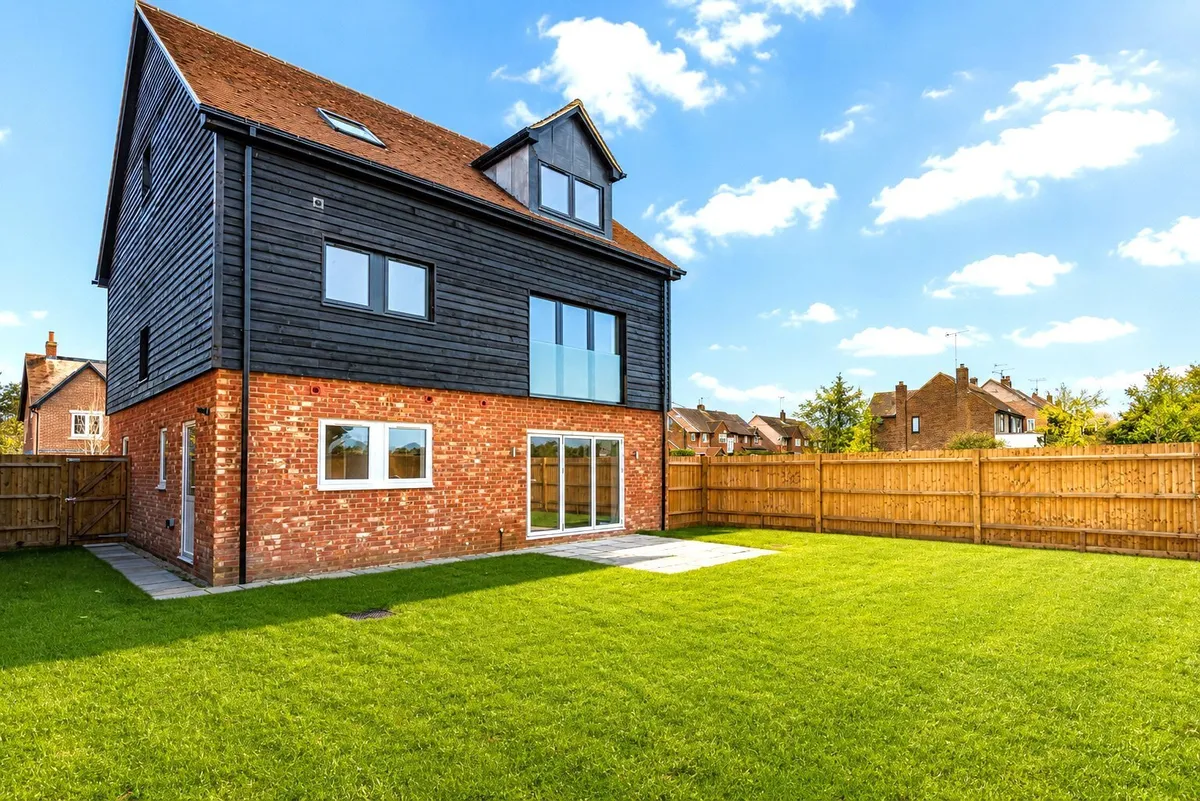 Horse Leys, Rotherfield Greys, Henley-on-Thames, RG9