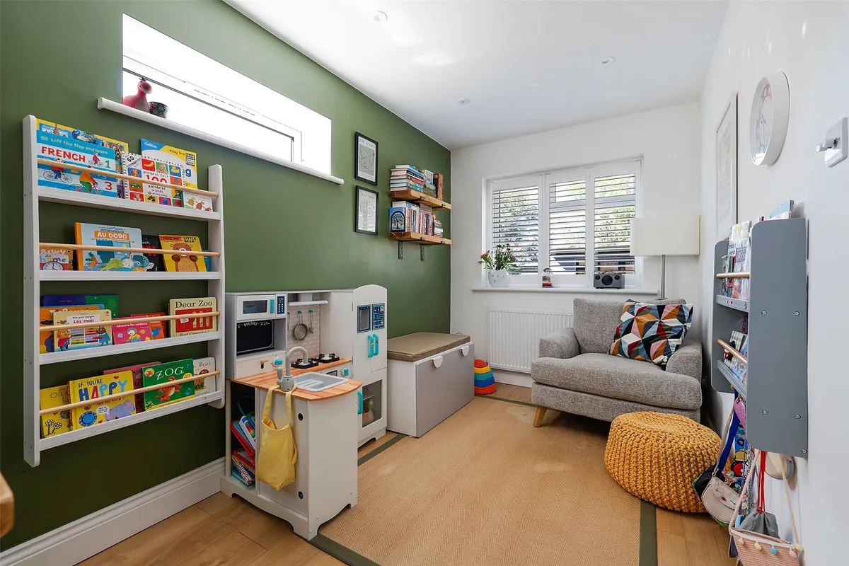 Alexander Road, Reigate, Surrey, RH2