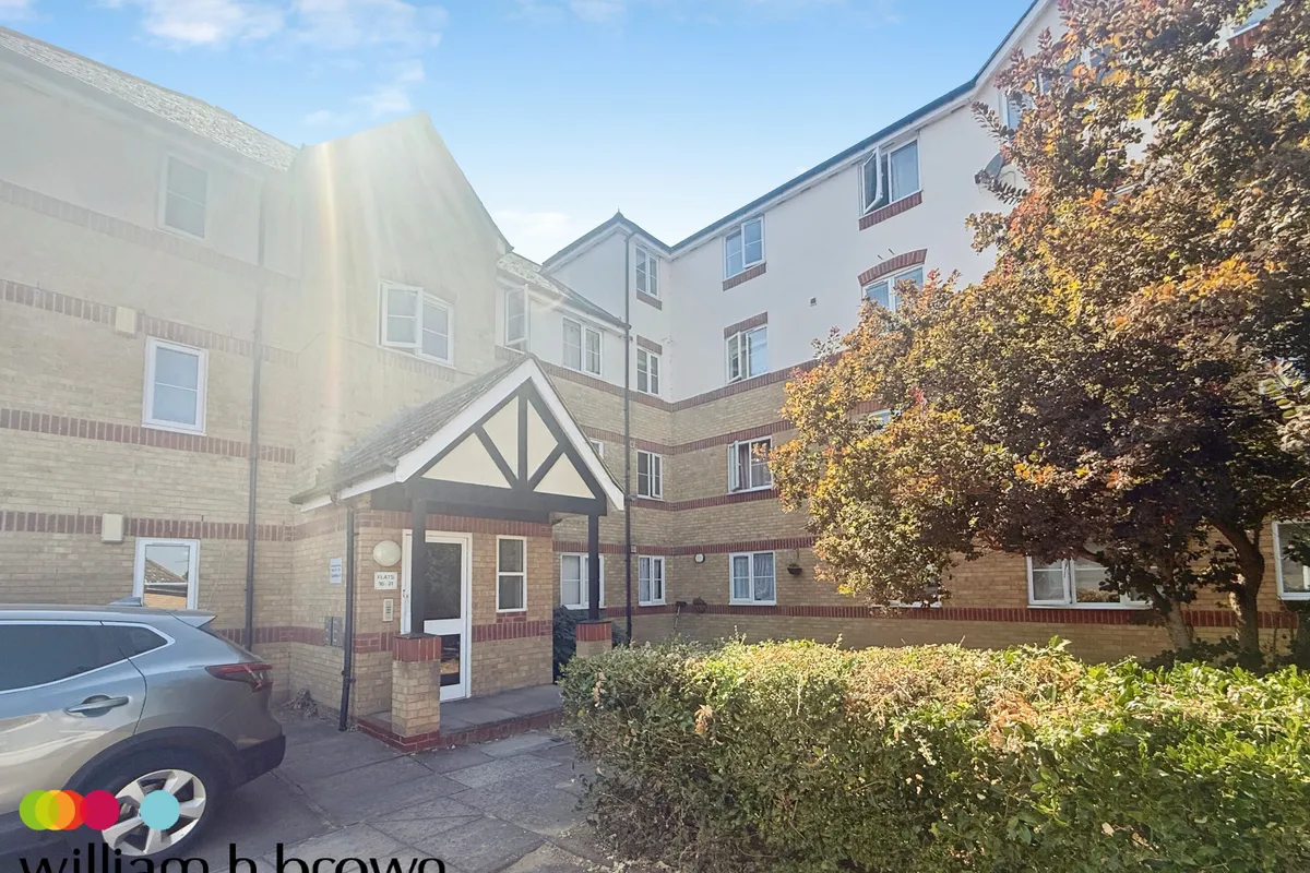 Lewes Close, Bruces Wharf, Grays