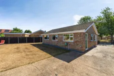 Acacia Avenue, Ashill