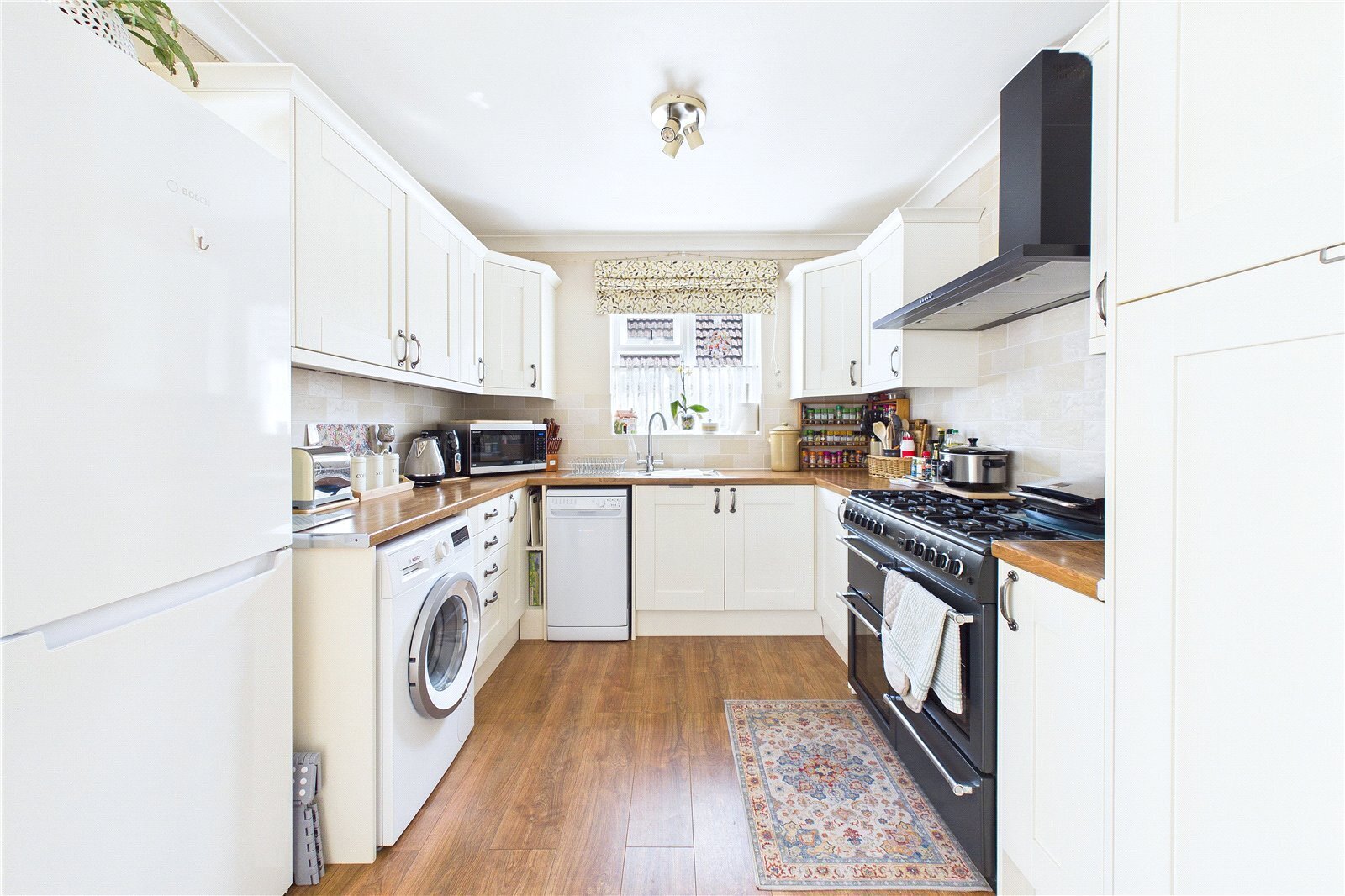 Coventry Crescent, Poole, Dorset, BH17 Image 4