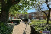 Grid item