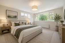 Cedar Close, Epsom, KT17 photo 4
