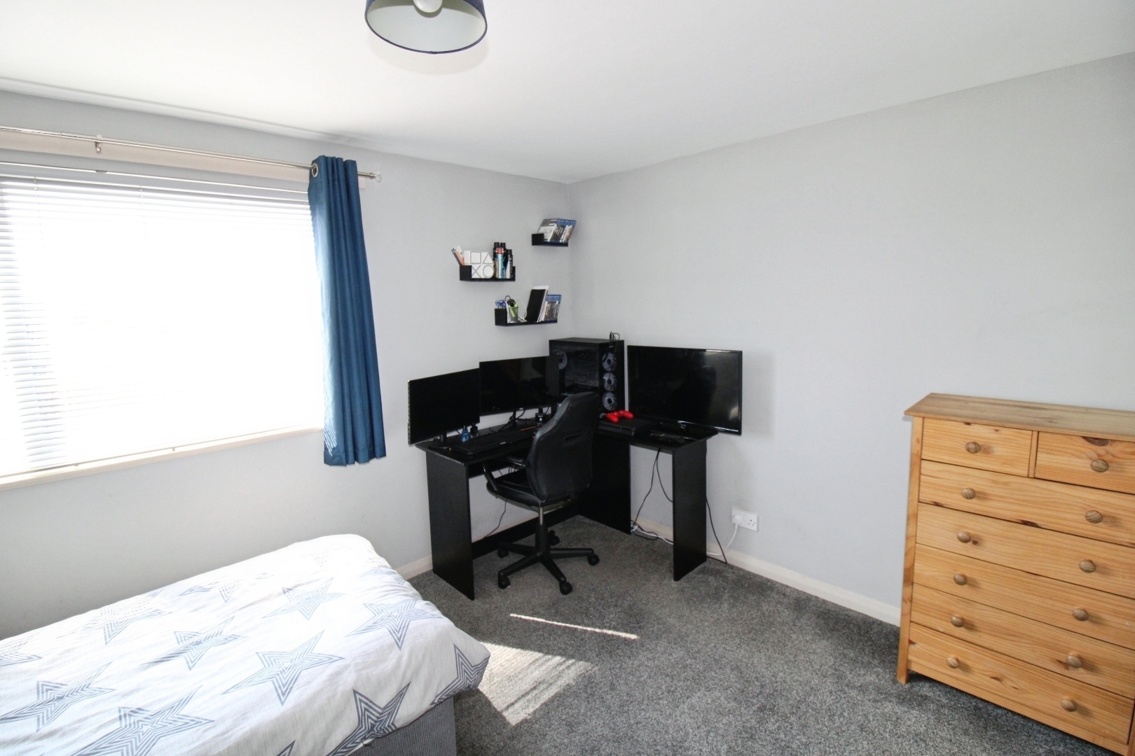 Helvellyn Close, Bransholme, Hull Image 14