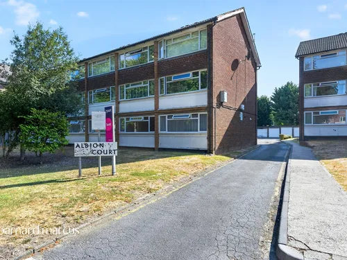 Albion Road, Suttonphoto