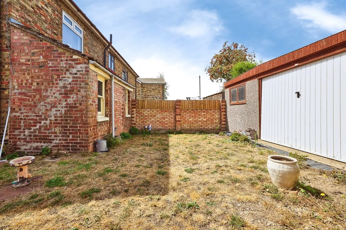 Property photo 11